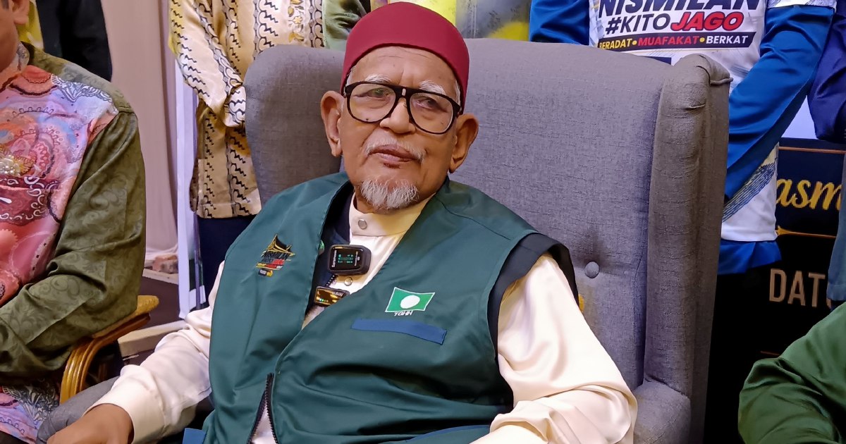 Hadi Dismisses Muhyiddin's 'Toxic PN' Remarks, Blames Bersatu for Coalition Divisions