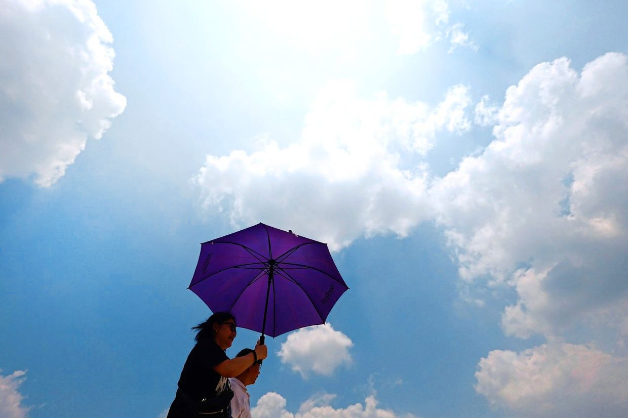 Can the human body adapt to increasingly severe heatwaves?