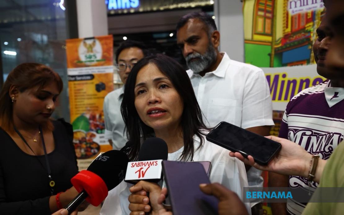 Teo Calls for Respectful Campaign as Vandalism Incidents Mar Johor Election