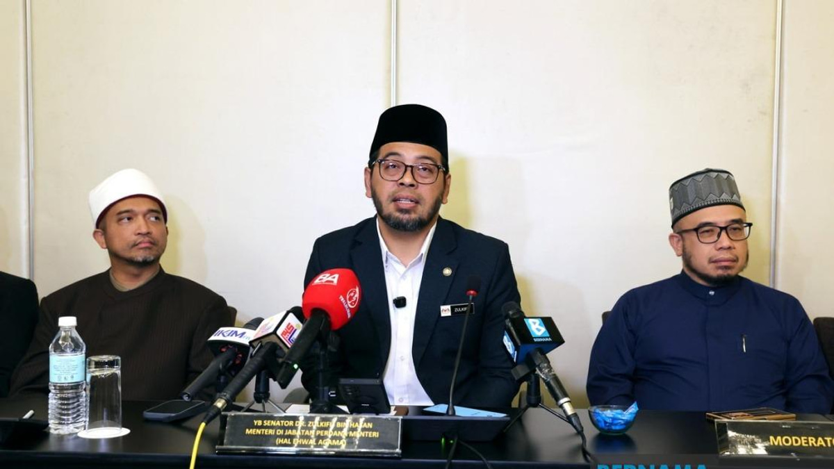 Religious Affairs Minister: 'Kafir Harbi' Label Unsuitable for Malaysian Citizens