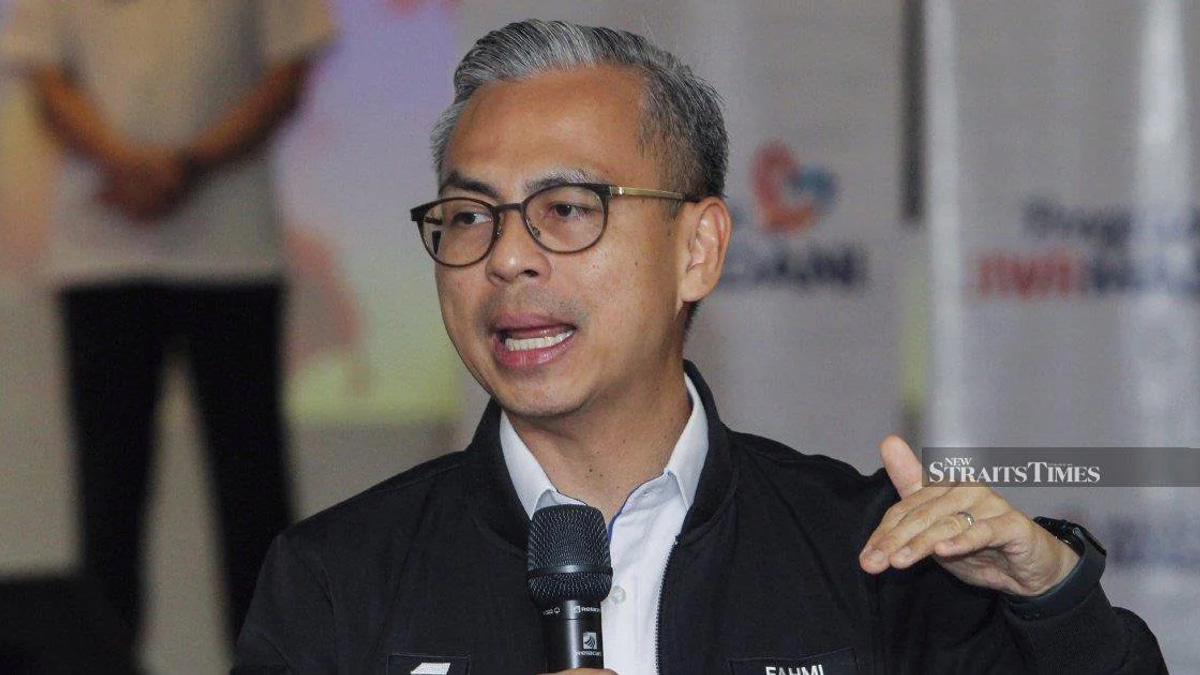 Fahmi appeals to Johor diaspora to vote in state election as July 11 poll approaches