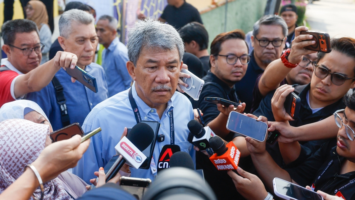 Umno Claims Twin Electoral Firsts in Negeri Sembilan with Youngest and Oldest Winners
