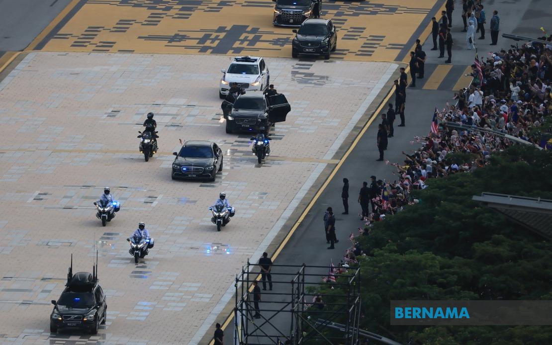 PM Anwar Leads Malaysia's 69th National Day Celebration at Putrajaya