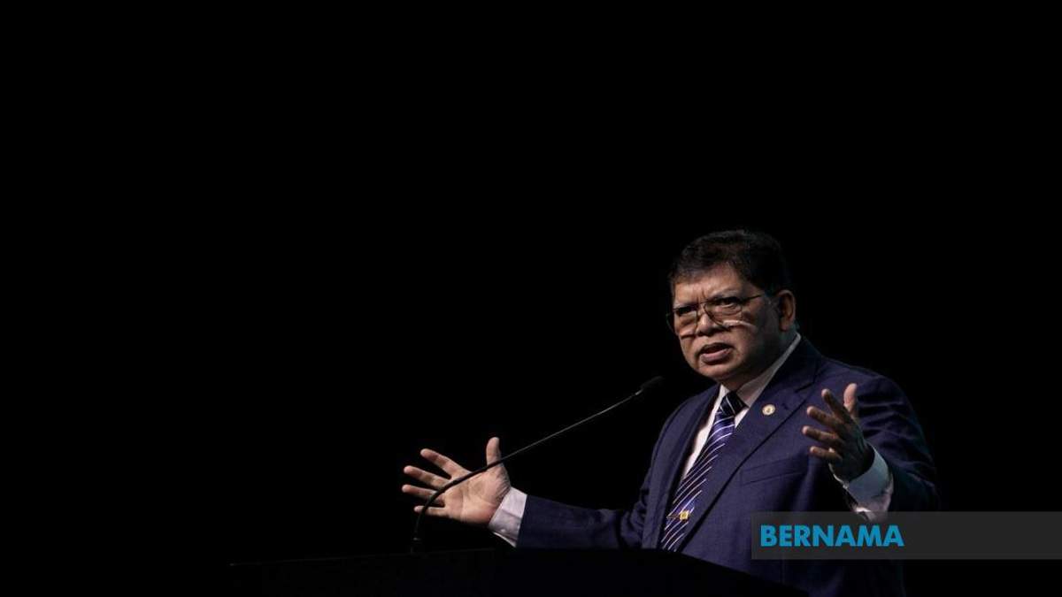 Speaker Johari Outlines Three Key Initiatives to Strengthen Governance and Political Stability
