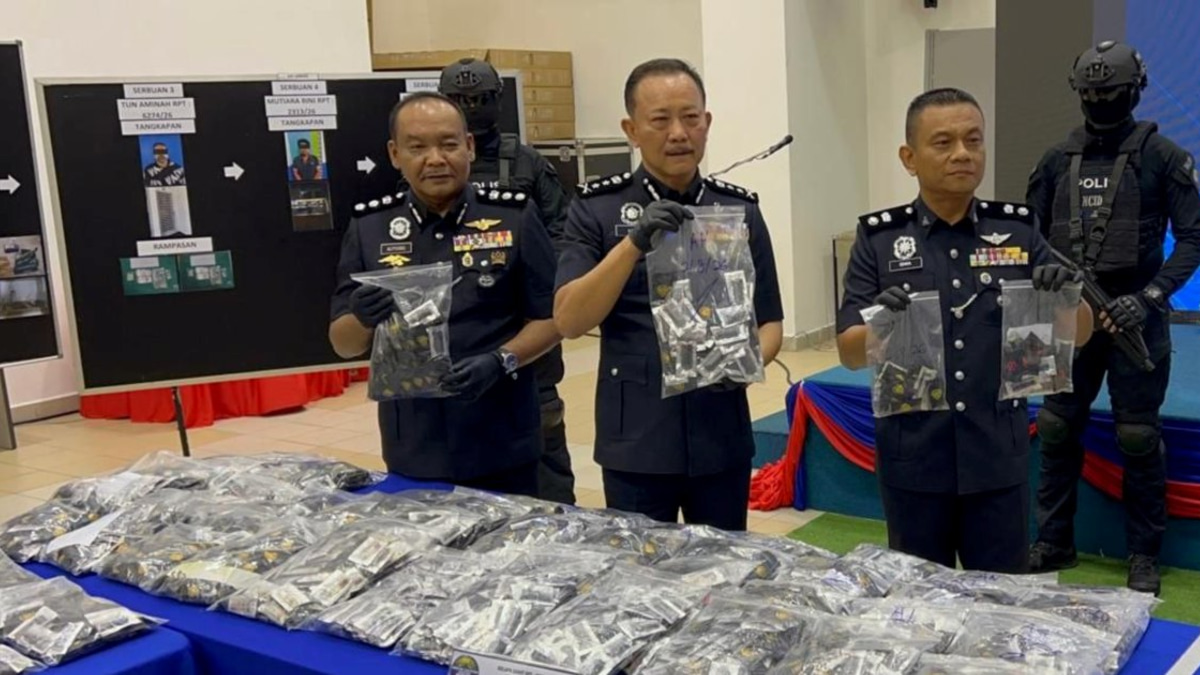 Seven-member vape syndicate processing drug-laced cartridges dismantled in Johor raids