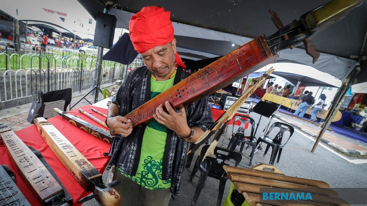 Rining Peter Paris Keeps Tapi' Heritage Alive Through 'Sigar Suba'