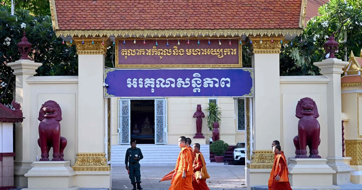 Cambodia's Top Court Upholds 14-Year Treason Sentences for Two Journalists