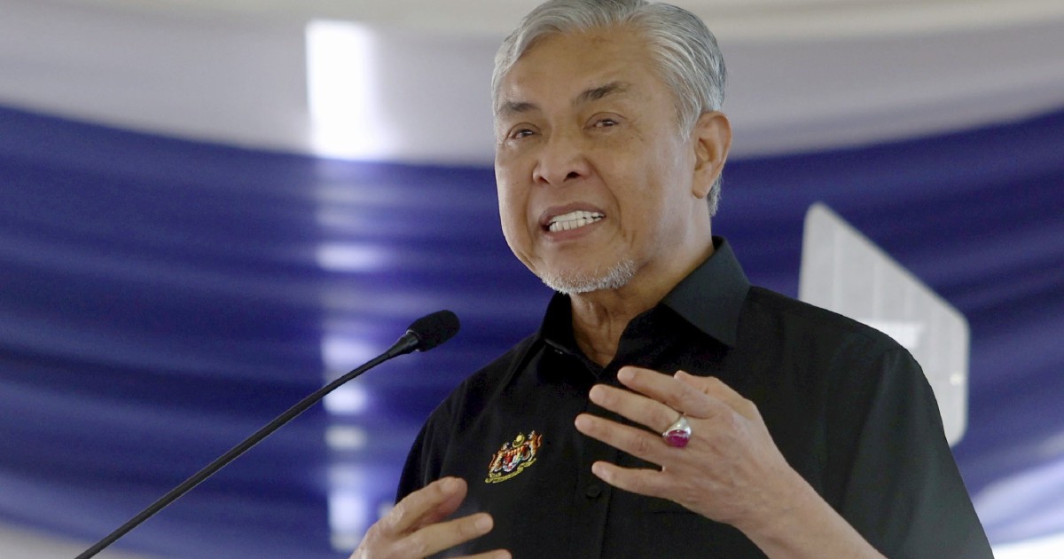Zahid Rules Out Early Polls as Speculation Swirls
