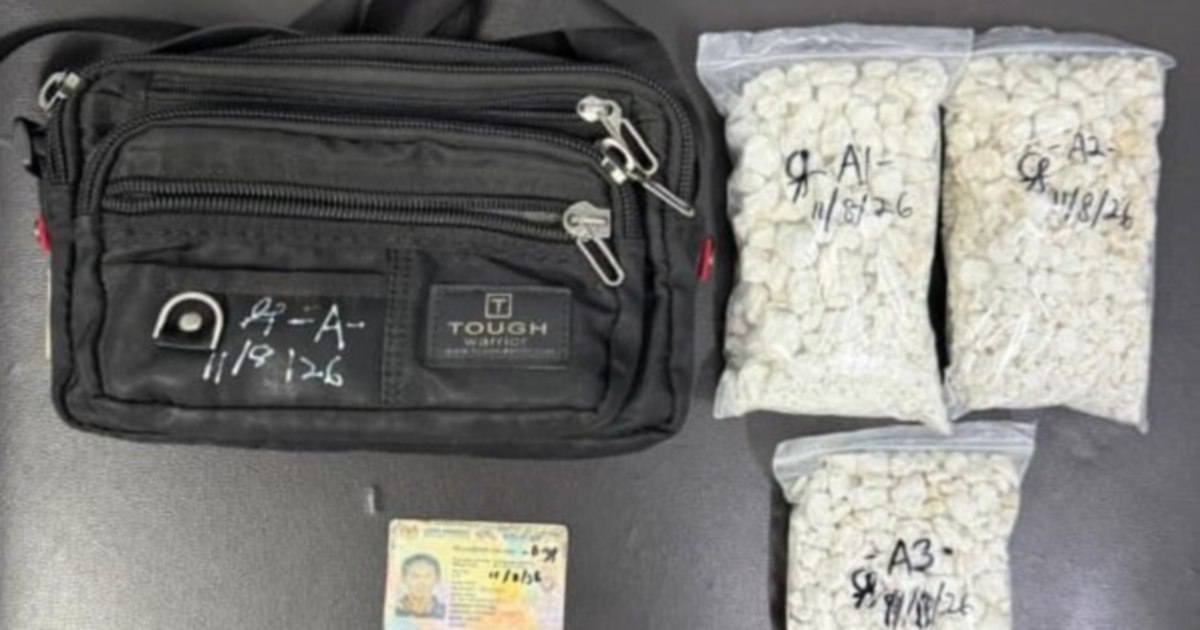Police bust nets heroin haul in Simpang Renggam raid
