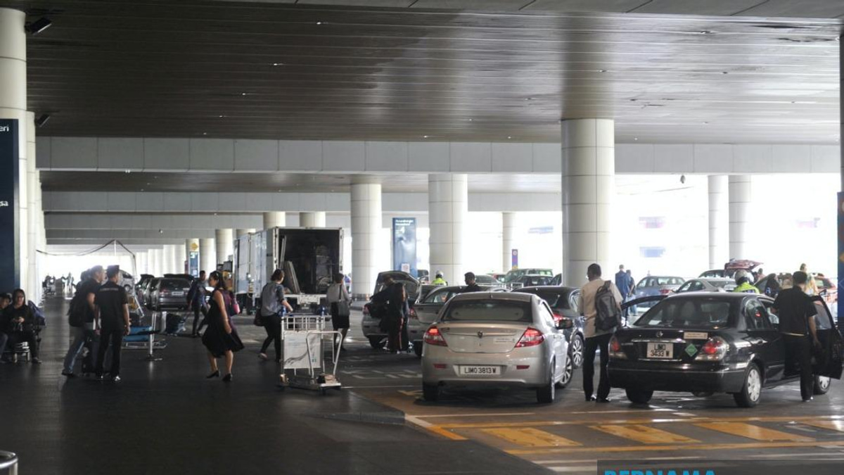JPJ Steps Up Battle Against Airport Touts With 24-Hour Patrols at KLIA