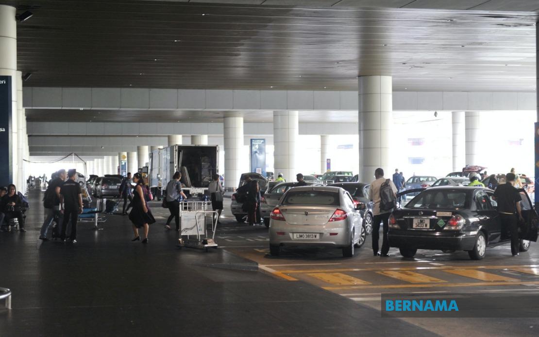 JPJ Steps Up Battle Against Airport Touts With 24-Hour Patrols at KLIA