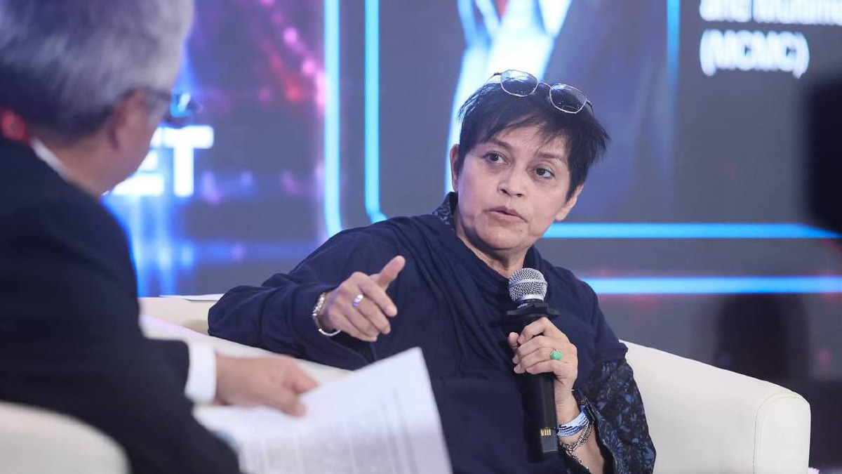 MCMC Must Guarantee Fair Digital Content Oversight During Elections, Says Azalina