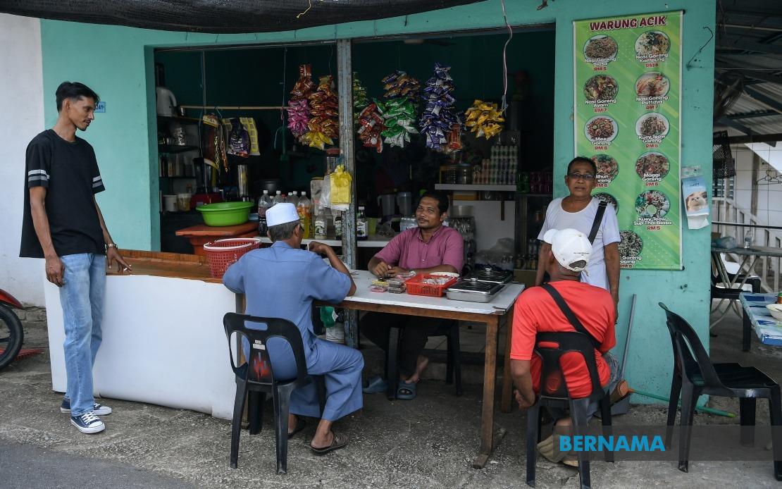 Bukit Malut Residents Fight Refugee Stigma, Assert Malaysian Identity