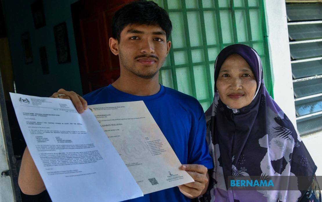 MARA Steps In To Fund Al-Azhar Medical Dream For Kelantan Student