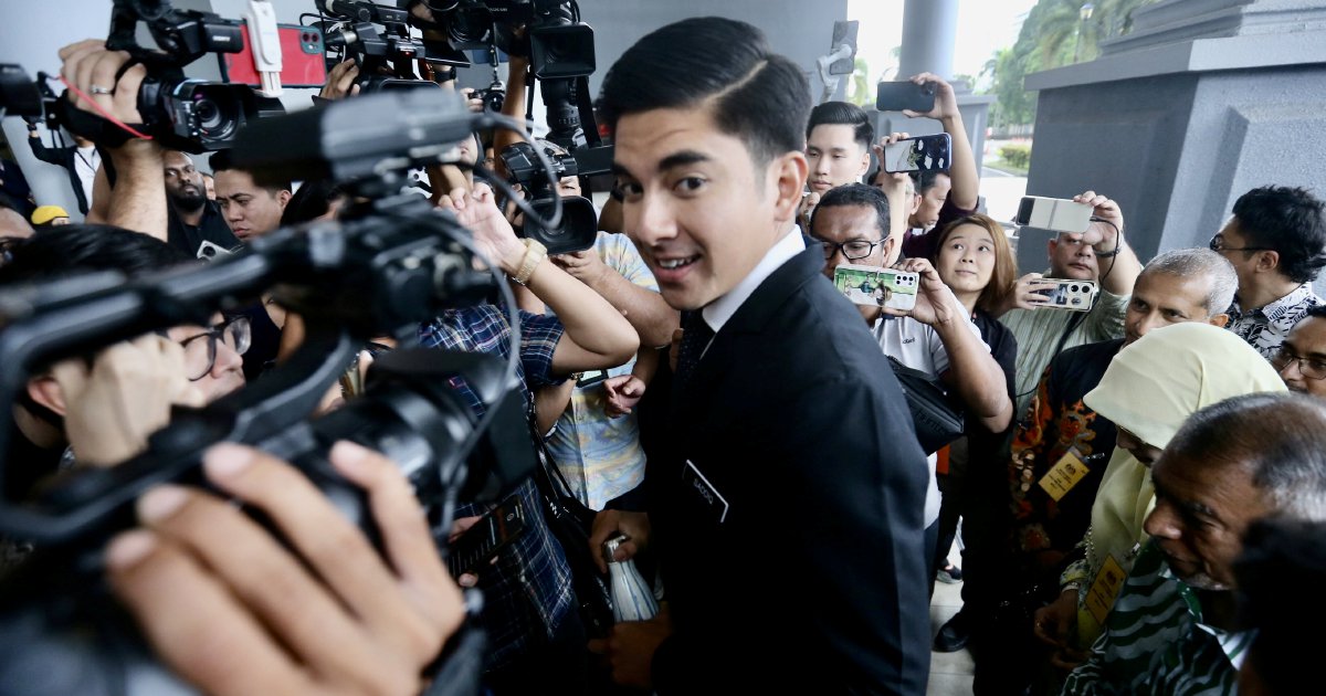 Syed Saddiq Faces Prolonged Legal Uncertainty as Federal Court Defers Ruling