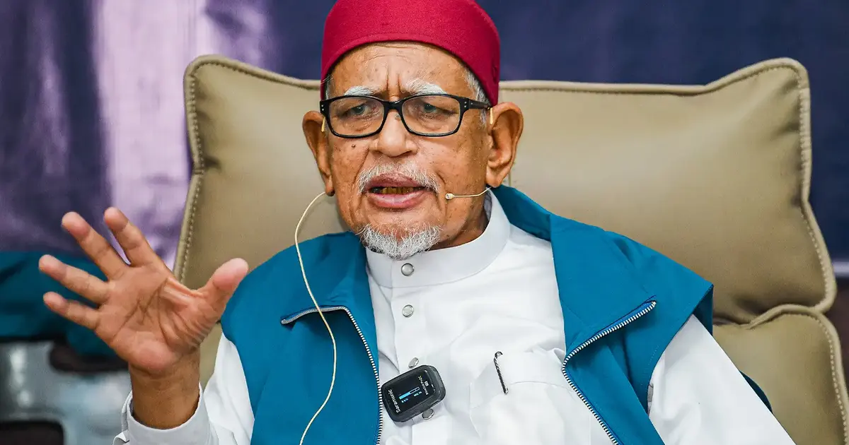 PAS President Hadi Maintains Stance on DAP Comments Amid Police Investigation