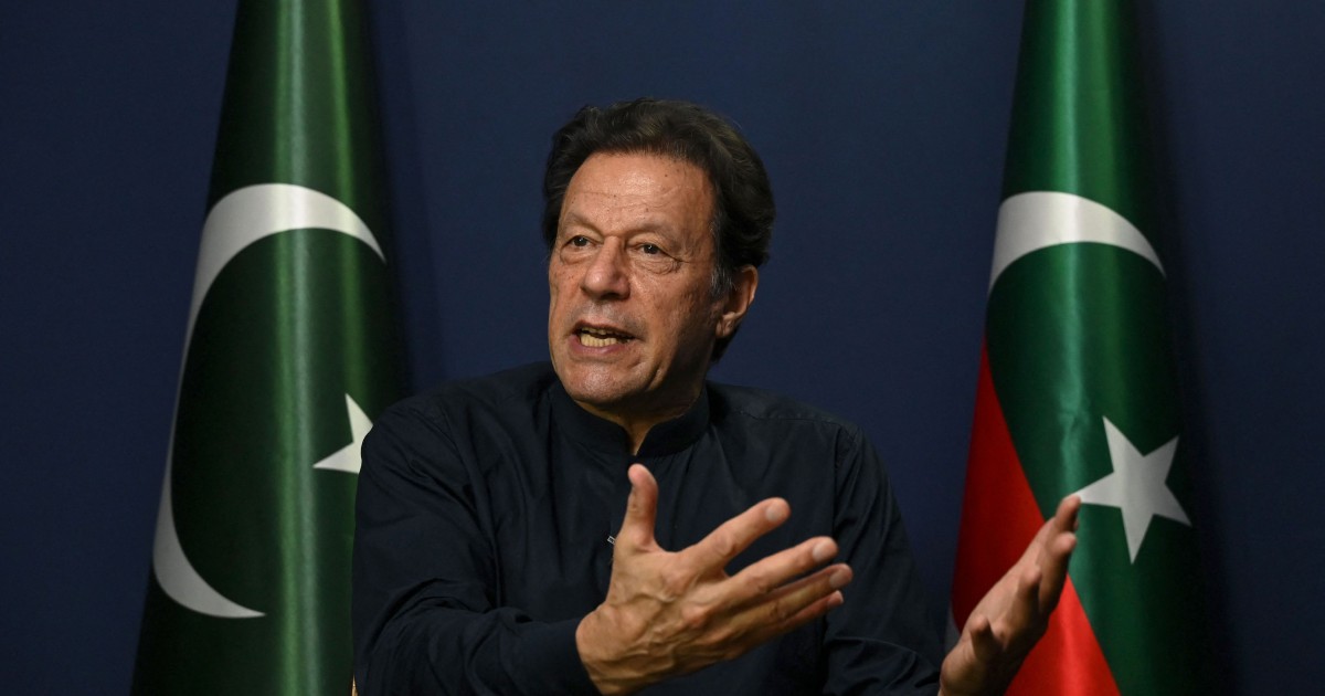 Pakistan's Supreme Court Orders Former PM Imran Khan Transferred to Hospital from Jail