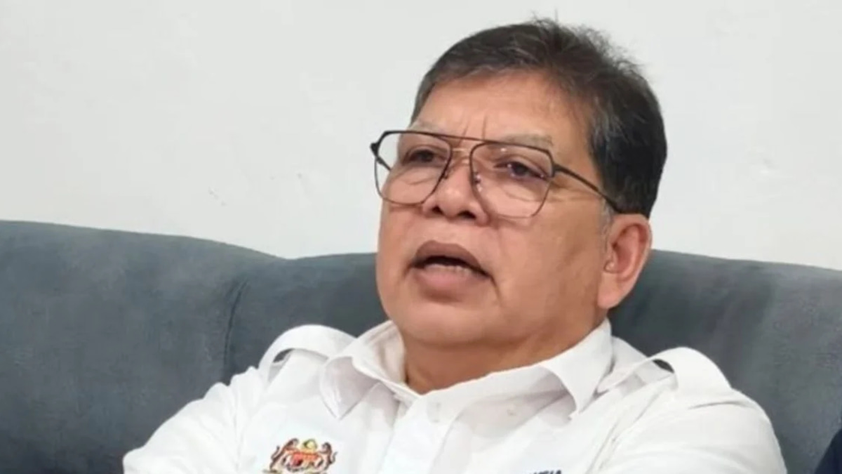 Hamzah Zainudin Reappointed as Opposition Leader, Dewan Rakyat Speaker Notified