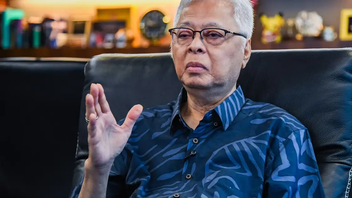 Former PM Ismail Sabri Gets Court Reprieve as He Prepares for Heart Surgery