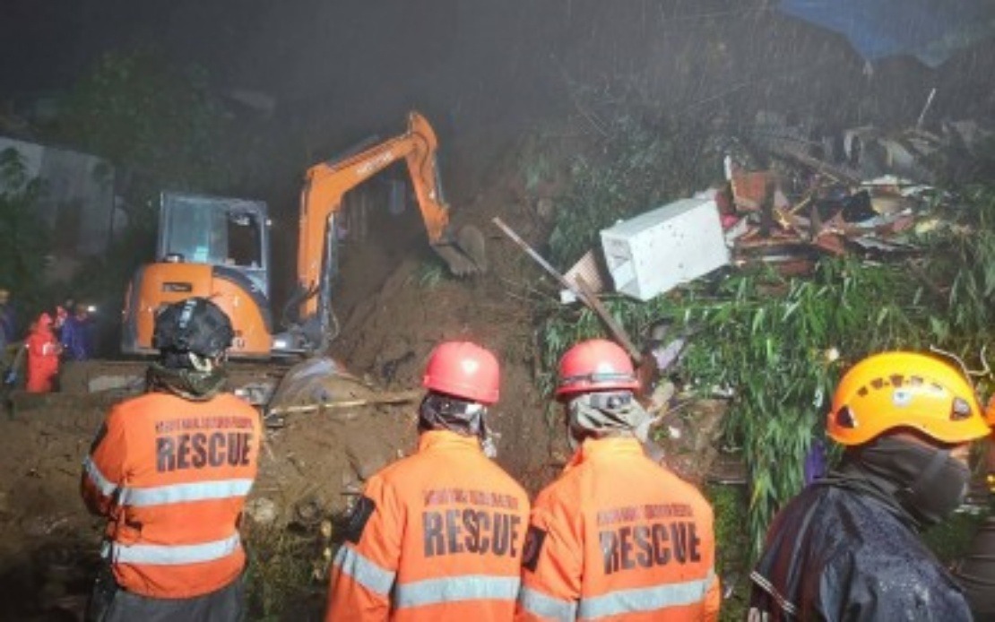 Philippines Grapples With Aftermath of Twin Tropical Depressions; 19 Dead, 2.2 Million Displaced