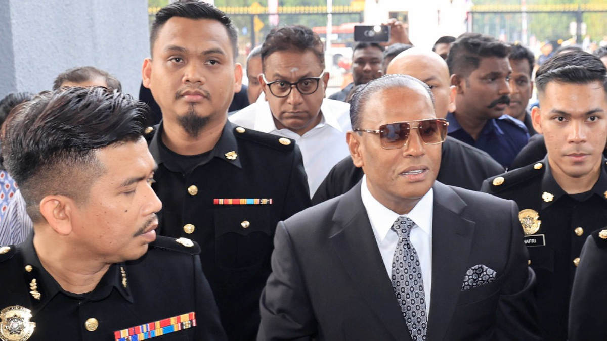 Saravanan Denies Wrongdoing After Appearing in Court on Corruption Charges