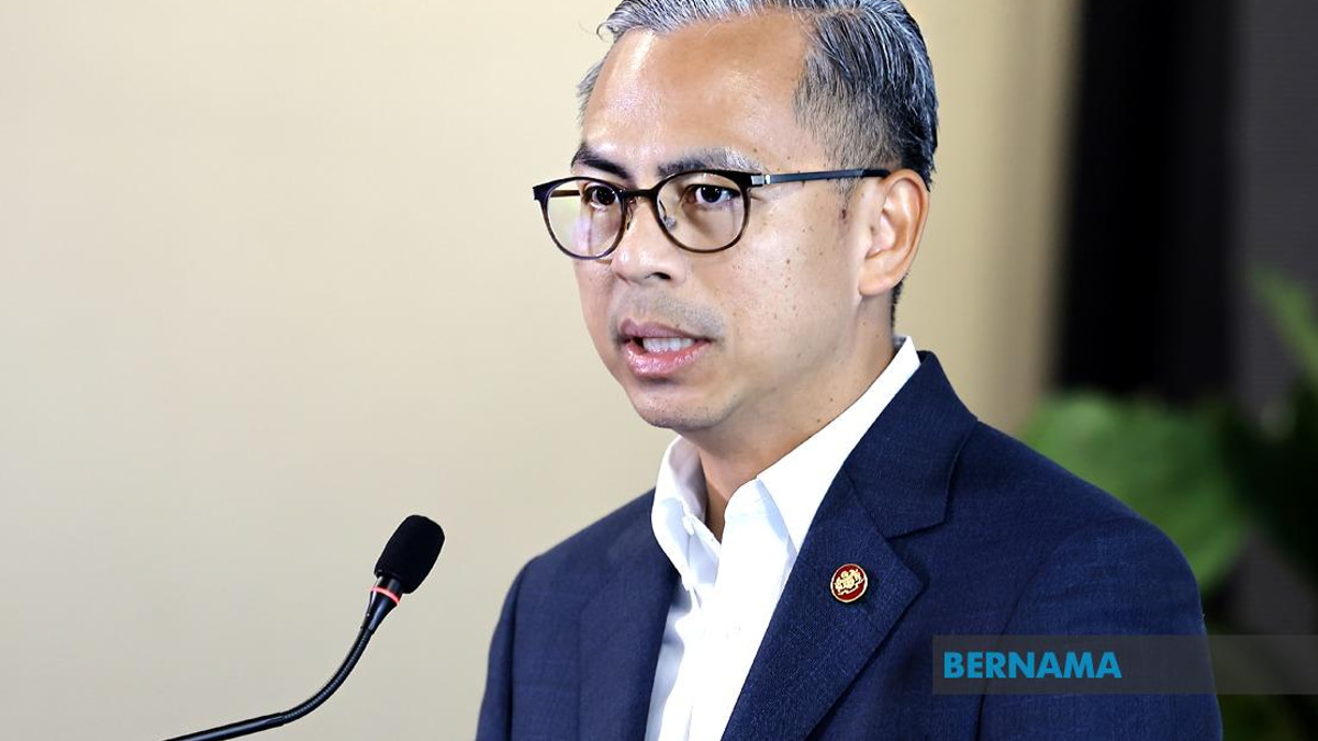 Communications Minister Fahmi Fadzil Among 1,221 Recipients of Penang State Honours