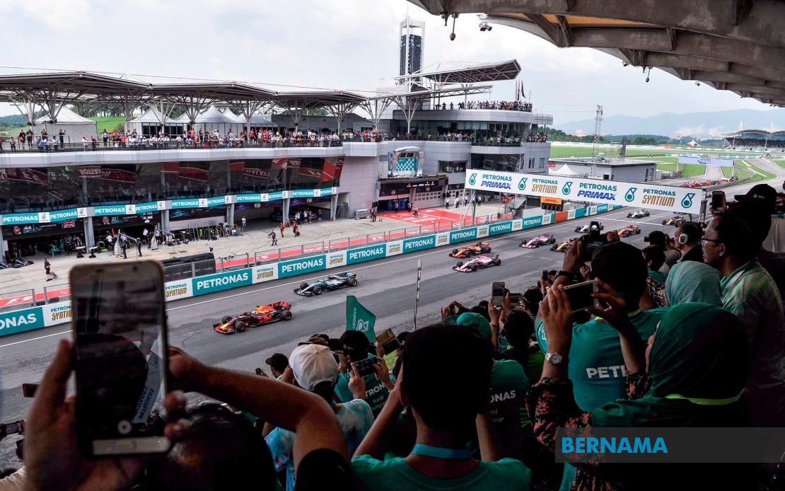 PM Anwar Announces Affordable MADANI F1 Tickets From RM200 For Malaysians