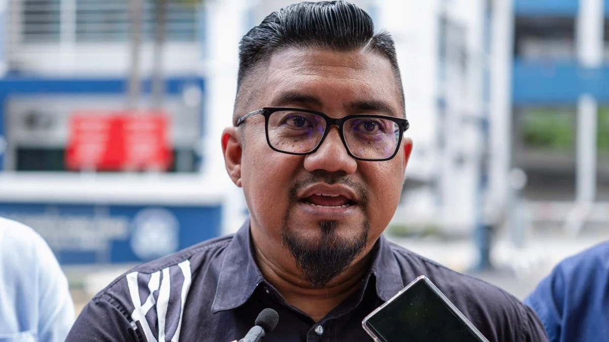 Activist Chegubard Denies Sedition Charge Over Negeri Sembilan Royal Remarks