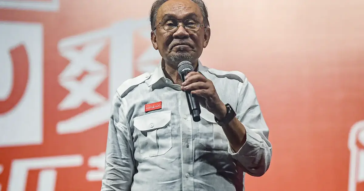 Anwar Urges Unity After BN's Johor Victory, Calls for Continued Public Service