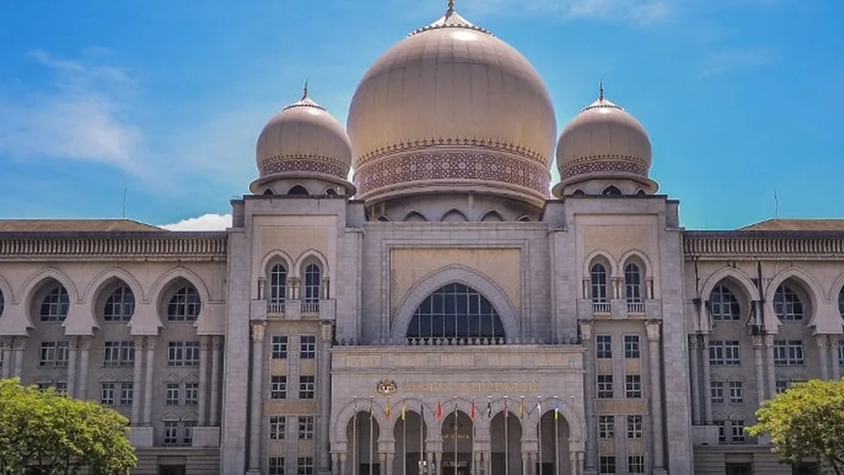 Islamic NGO Challenges Court Decision on Societies' Right to Sue for Defamation