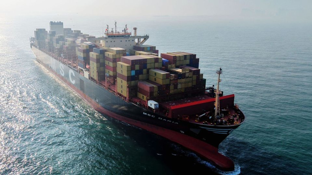 US Expands Iran Oil Sanctions to 10 Chinese Shipping Firms and Iranian Insurers