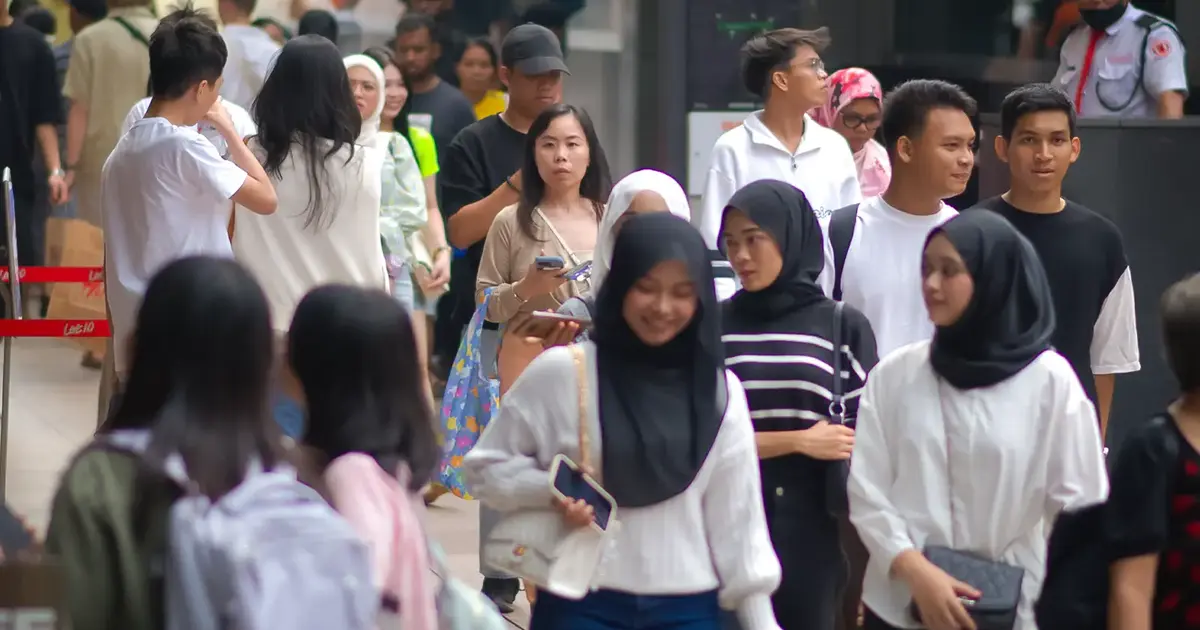 Johor Youth Demand Action on Jobs, Wages and Housing, Not Sentimental Politics