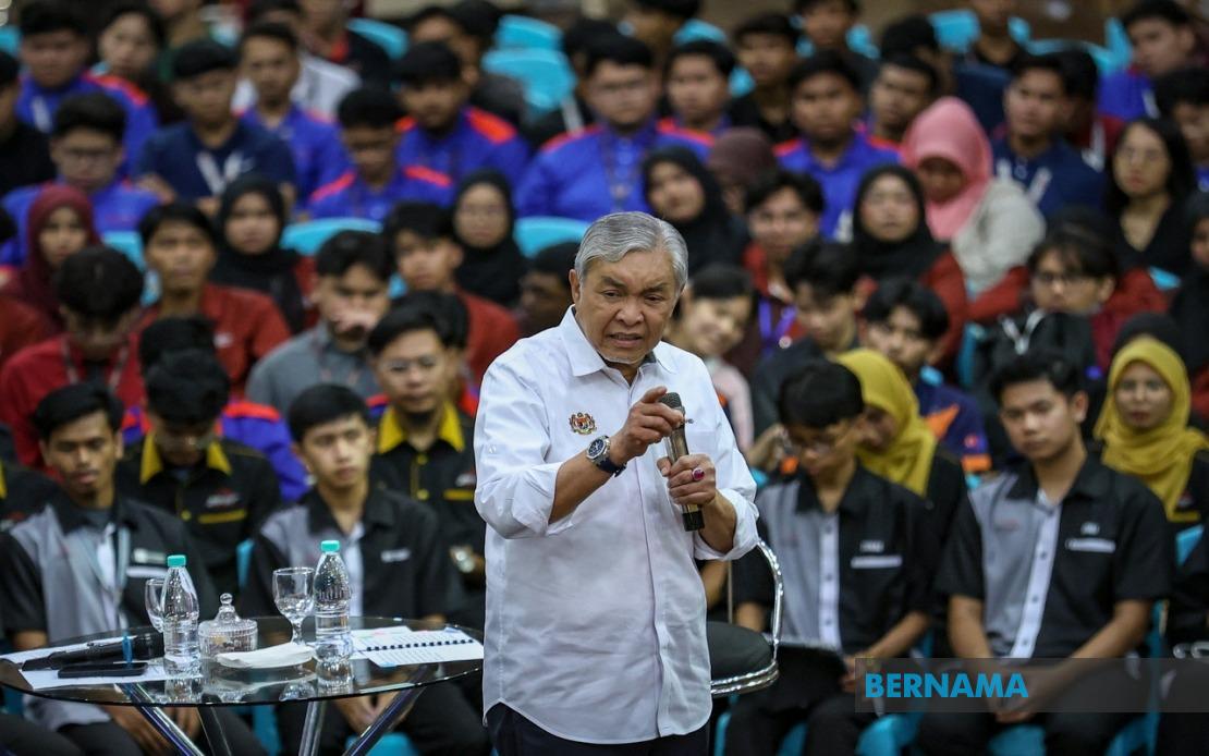 DPM Zahid Calls for Gig Workers to Upskill Through TVET Programmes
