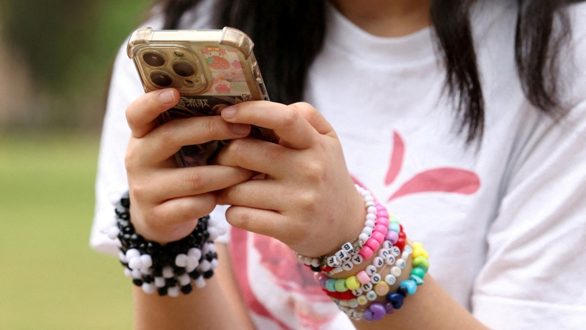 EU Gathers Steam on Children's Social Media Ban as Ireland Takes Presidency Helm