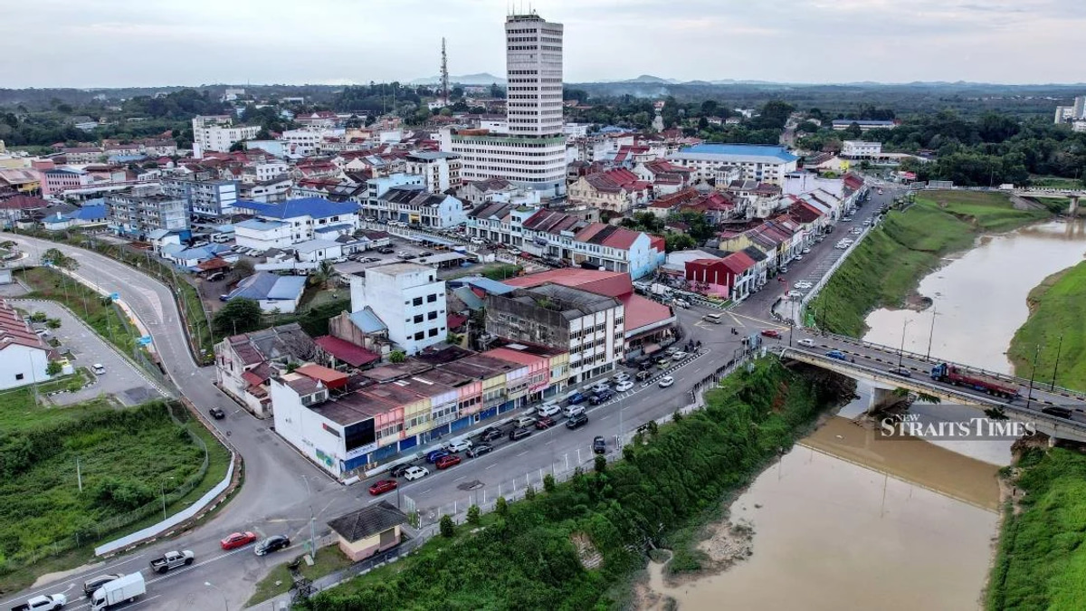 Digital sabotage poses threat to Johor voters, warns Fahmi