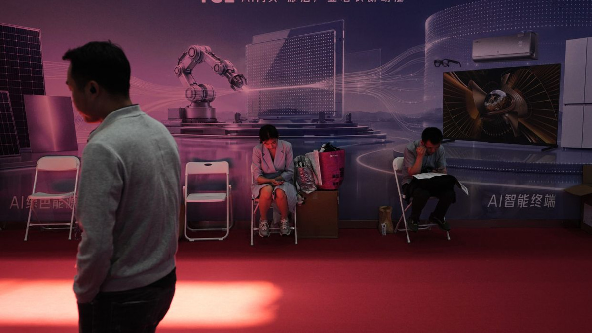 China's Workers Grapple with AI-Driven Disruption as Government Pushes Rapid Adoption