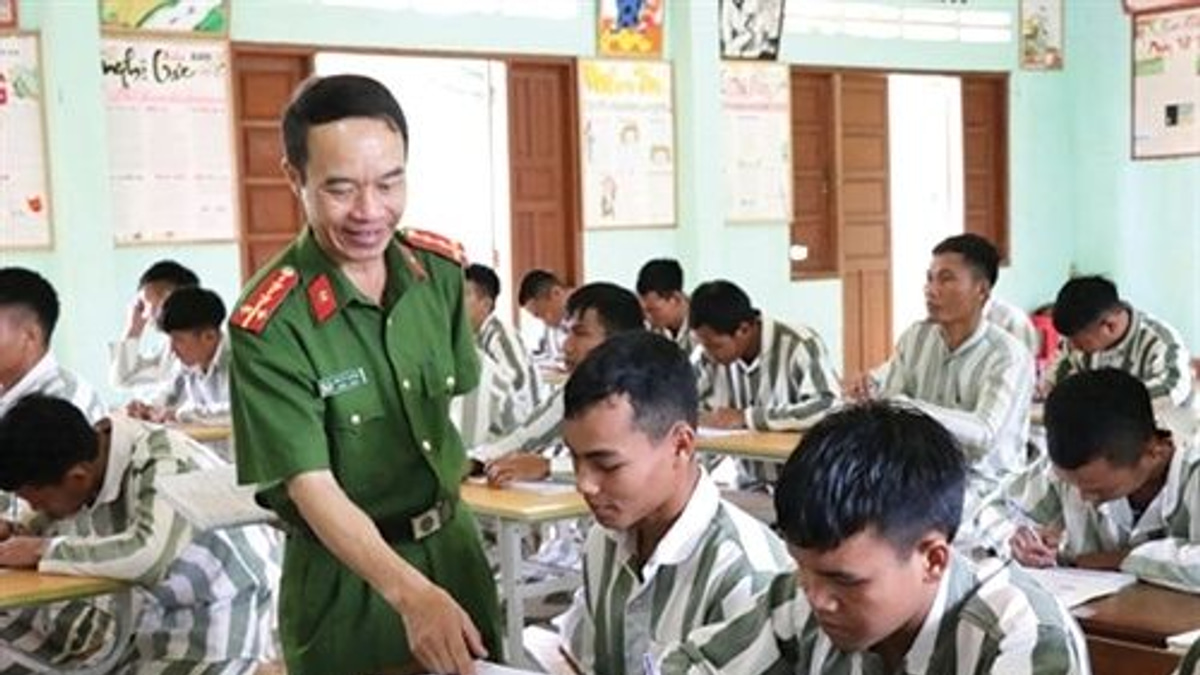 Vietnam Fast-Tracks Court Process for Young Drug Offenders Seeking Rehabilitation