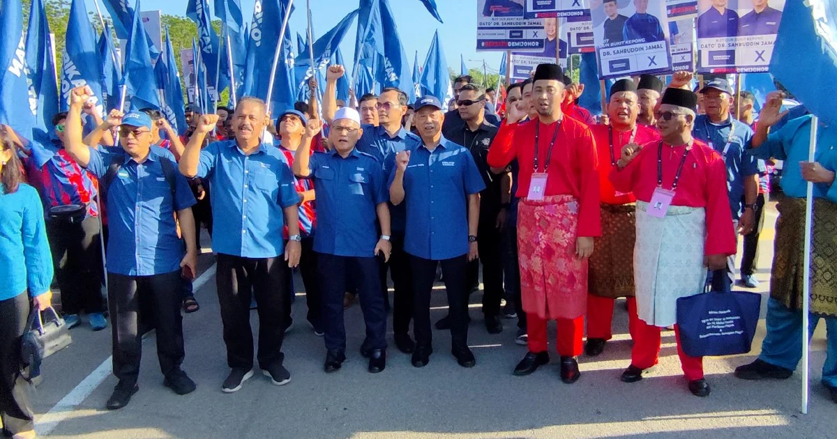 Muhyiddin Backs Sahruddin's Bukit Kepong Bid as Bersatu Intensifies Johor Campaign