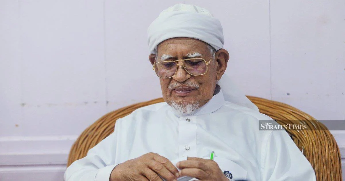PAS Offers Support to Form Johor Government If BN Loses Election Majority