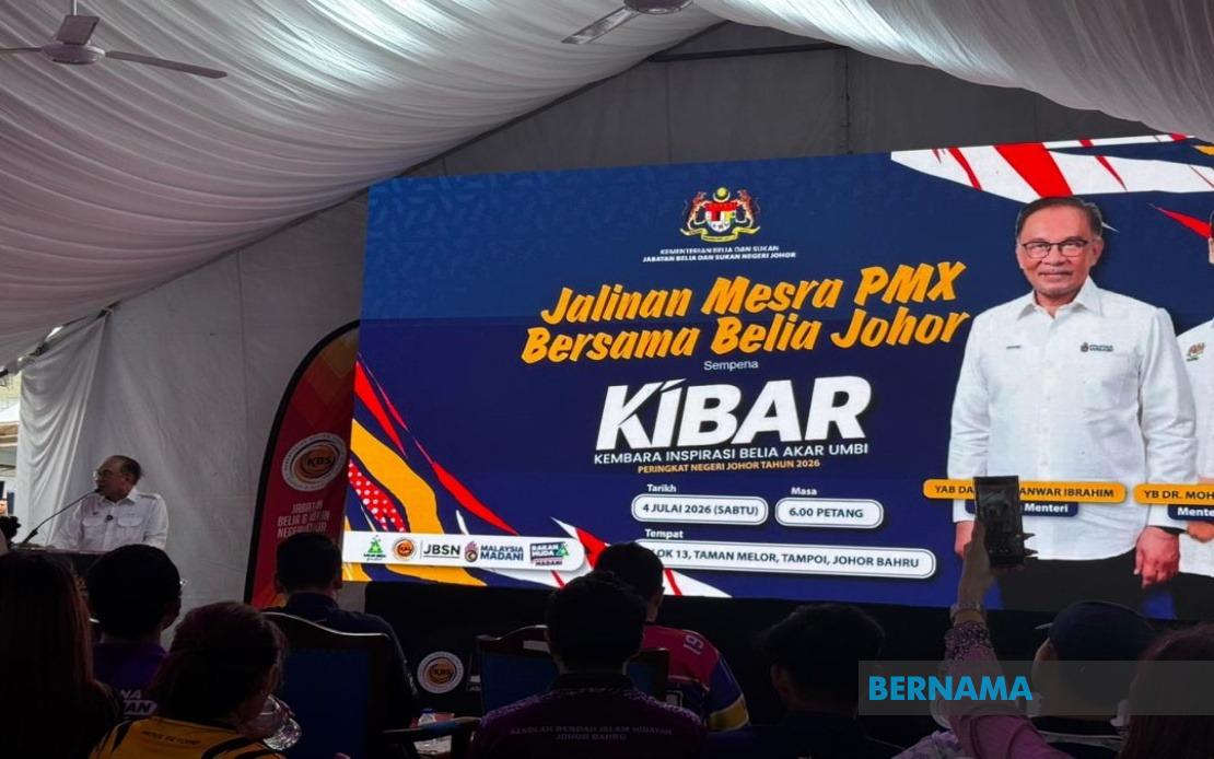 Anwar Demands Concrete Action on Malay Rights, Not Electoral Rhetoric