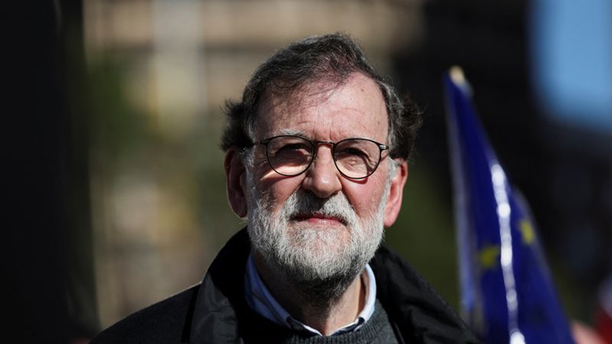 Spain Apologises for Ex-PM's Remarks Questioning 'Frenchness' of France's Football Team