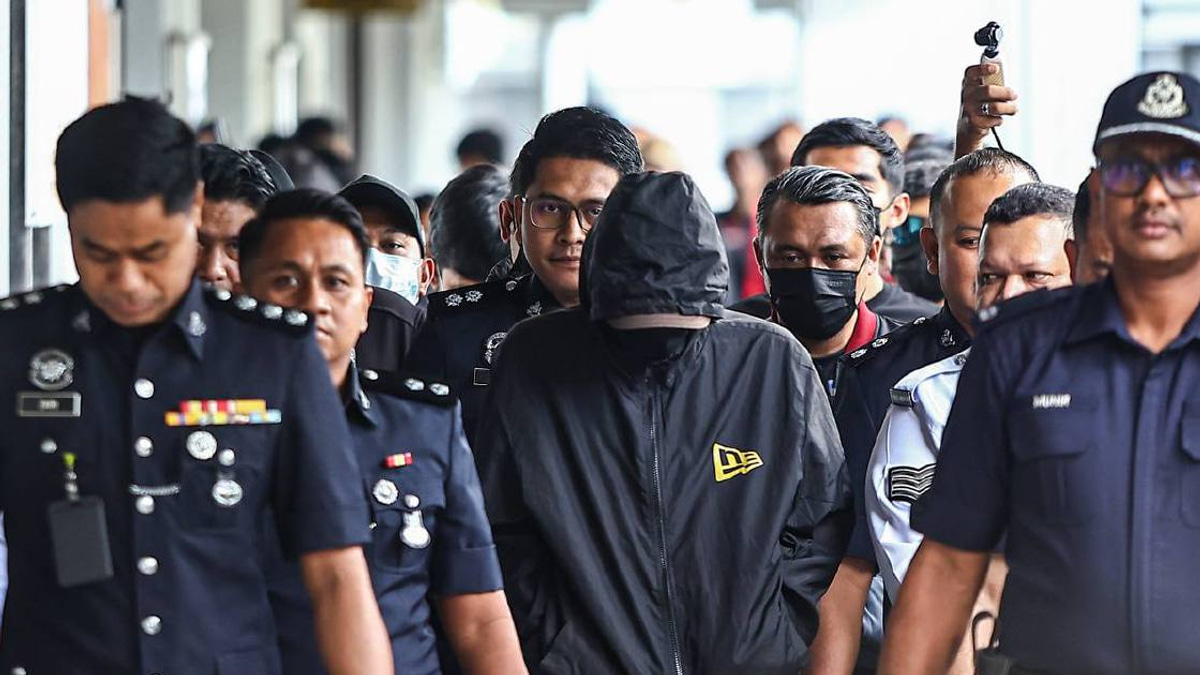 Immigration Department driver charged over fatal Jalan Sultan Ismail crash that killed three family members