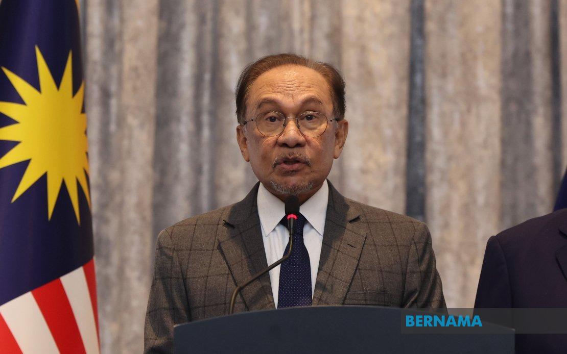 Media Must Balance Technology With Values, PM Anwar Tells Press