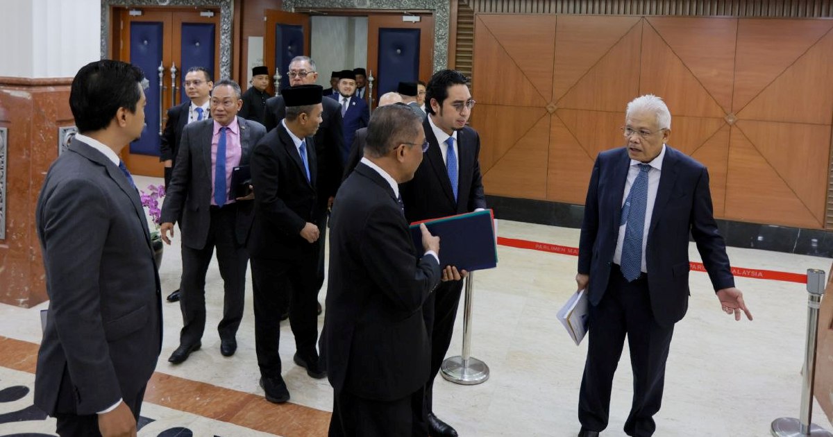 Religious Affairs Minister Urges Opposition Return for Tabung Haji RCI Parliamentary Debate