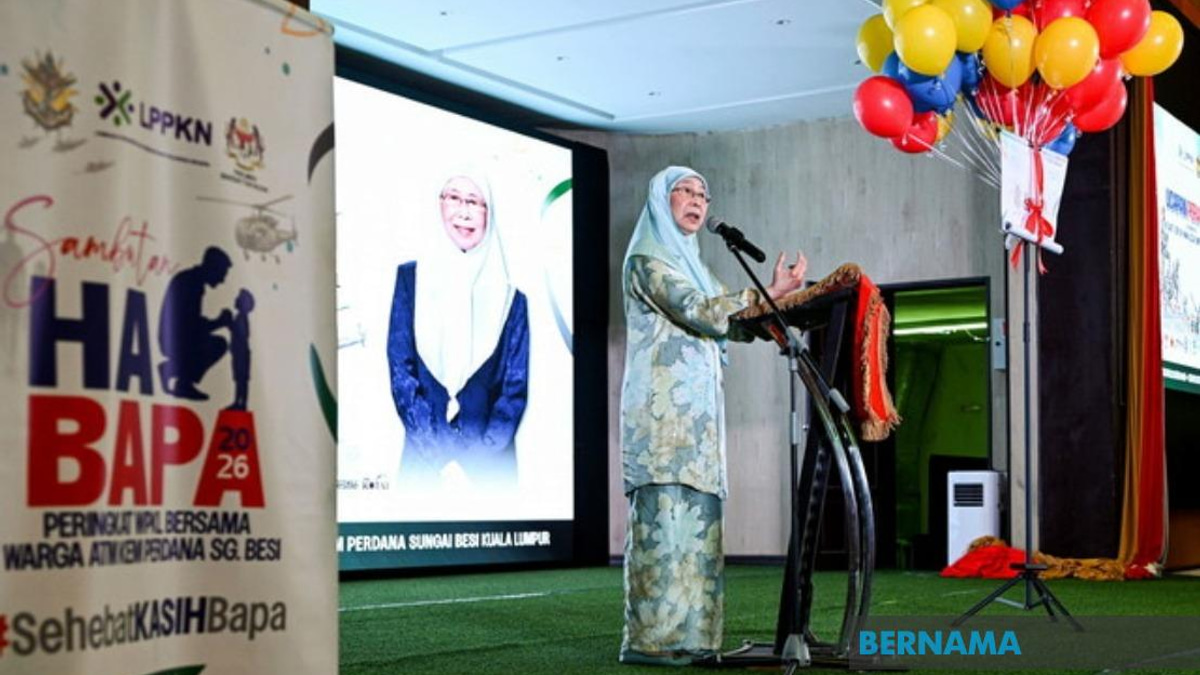 Armed Forces Fathers Need Greater Support, Says Dr Wan Azizah