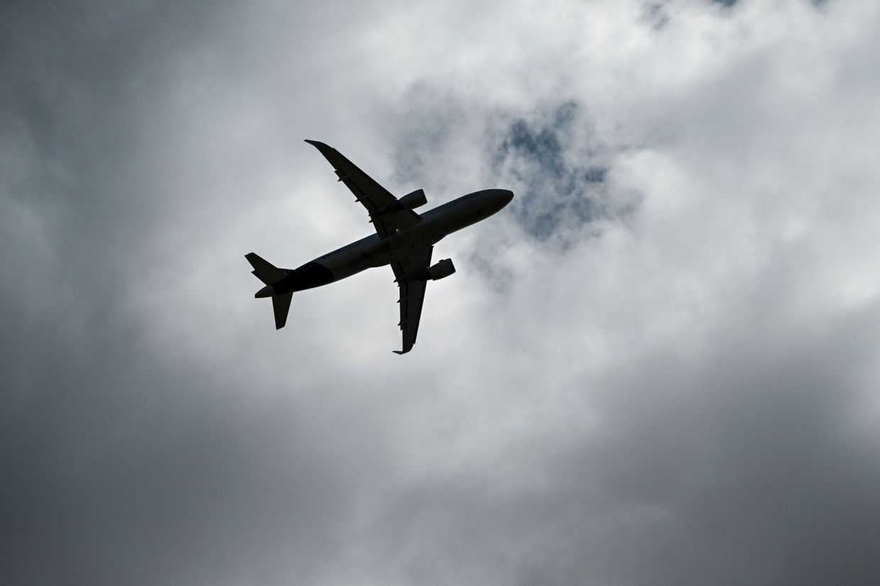 Power Bank Fire Forces Lufthansa Subsidiary to Divert Mid-Atlantic Flight