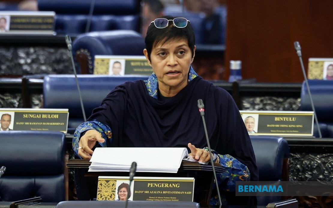 Government to Table Report on Separating AG and Public Prosecutor Roles