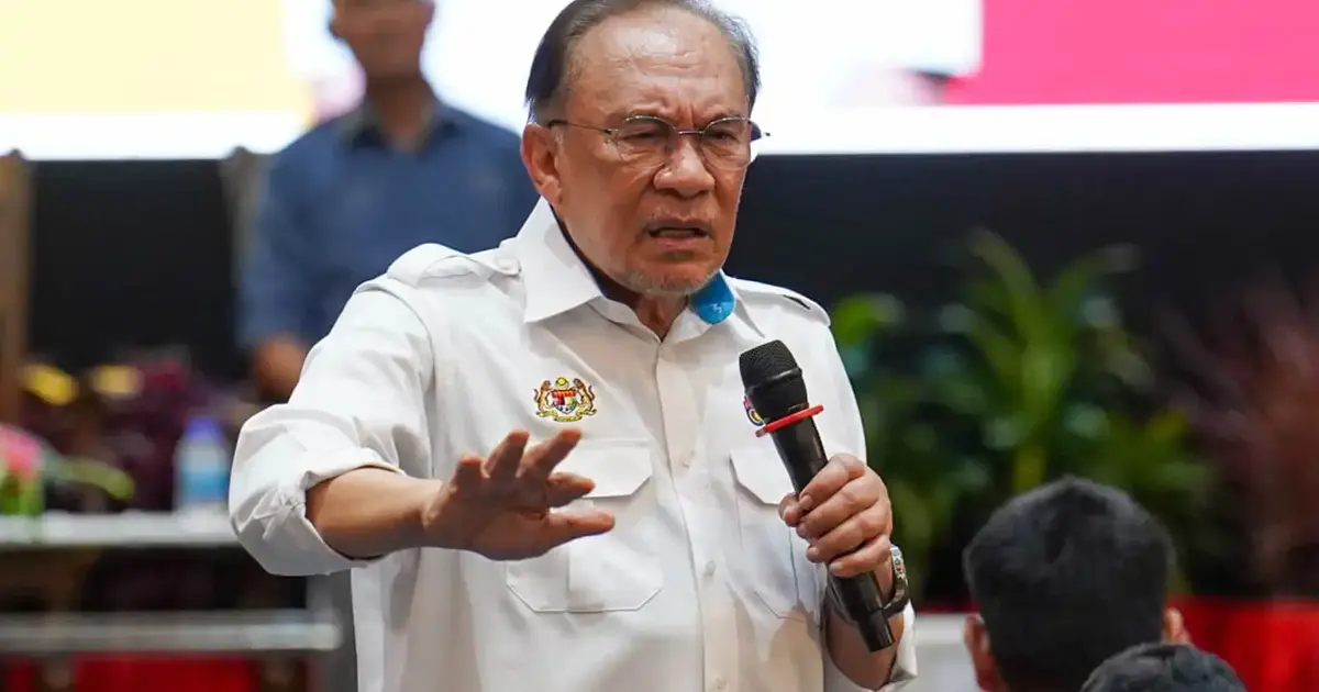 Anwar Dismisses Calls to Recalibrate US Relations Over Israel Stance as Misguided