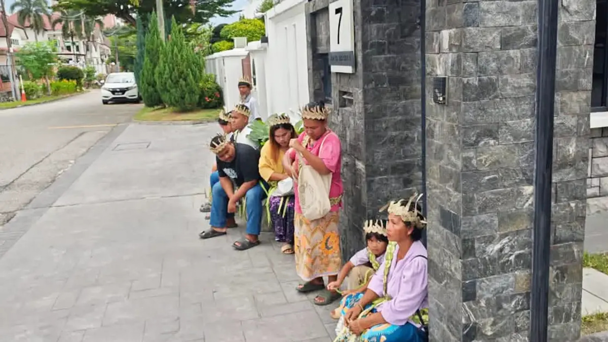 Three Orang Asli Released After Land Dispute Detention, Anwar Confirms
