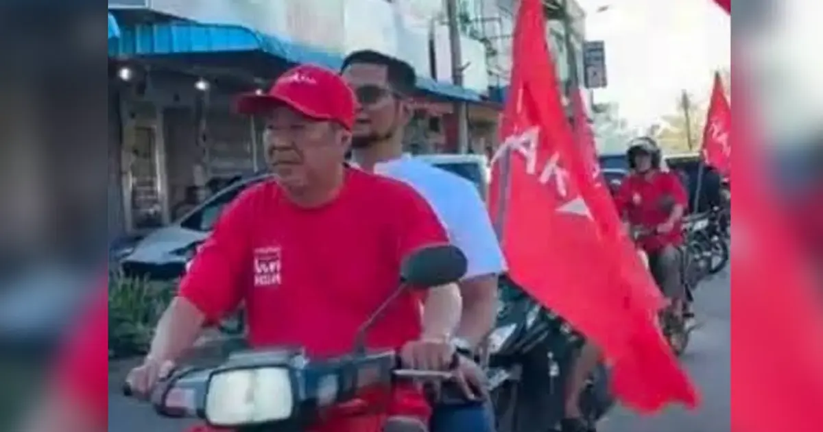 Transport Minister Loke Criticises PH and DAP Members Over Helmet Law Breaches